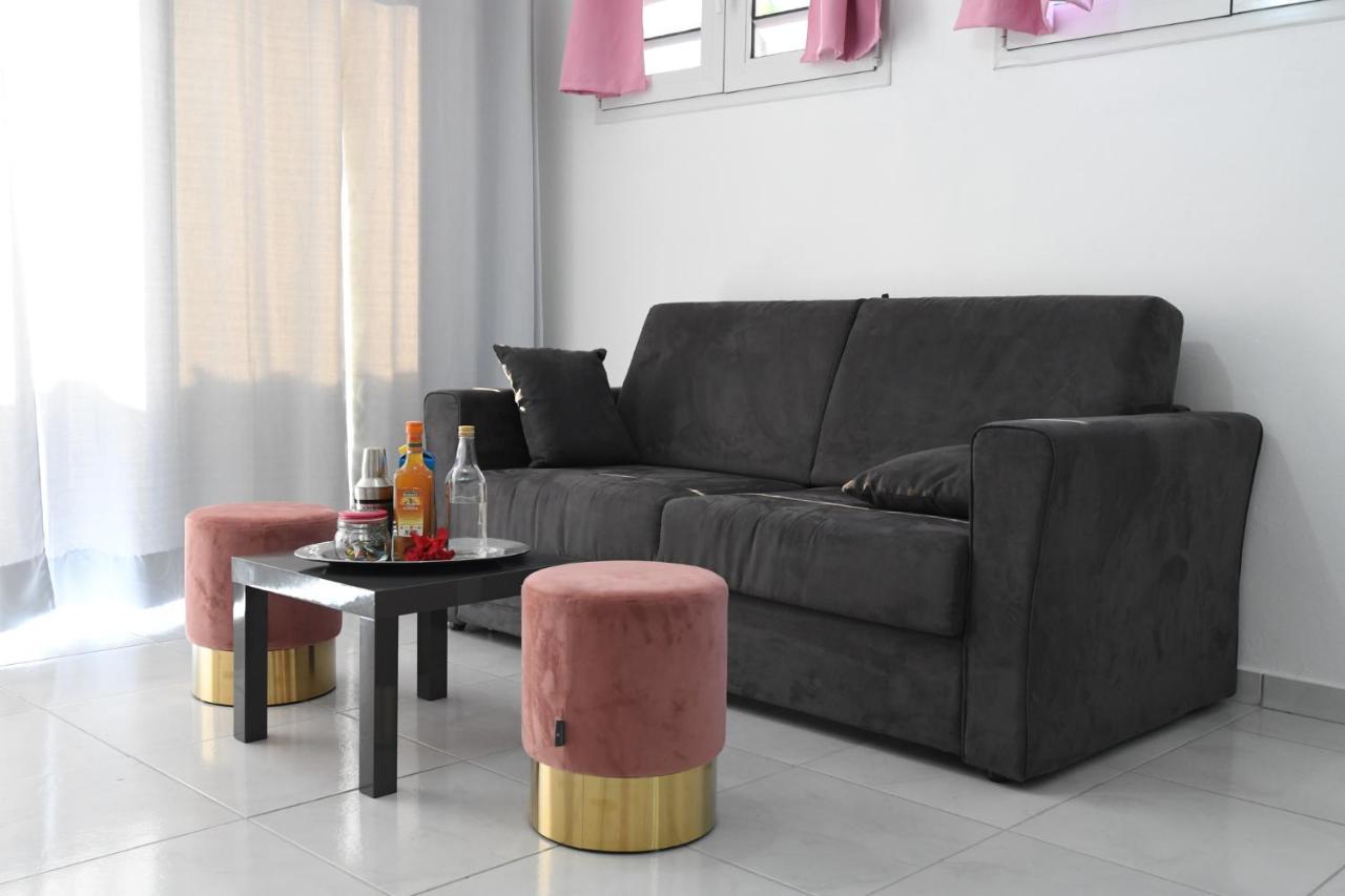 Ti K'Line - Grand Appartement De Standing Aux Trois Ilets เลส์ทรัวส์-ซีเลต์ ภายนอก รูปภาพ